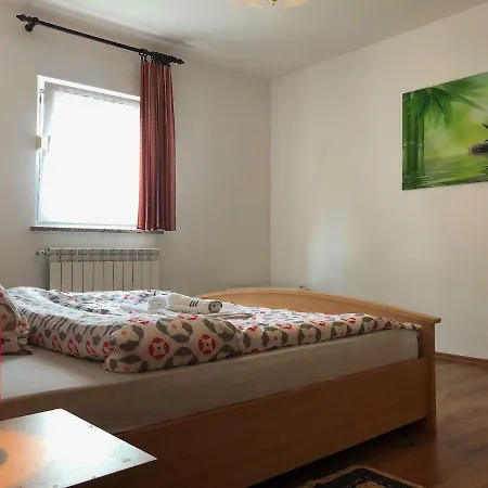 Appartement Flora *
